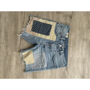 Levis denim shorts floral